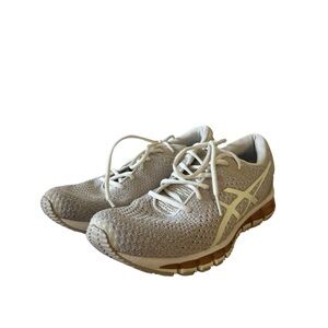 As is Women's Asics gel athletic running shoes color cream‎ size 8.5